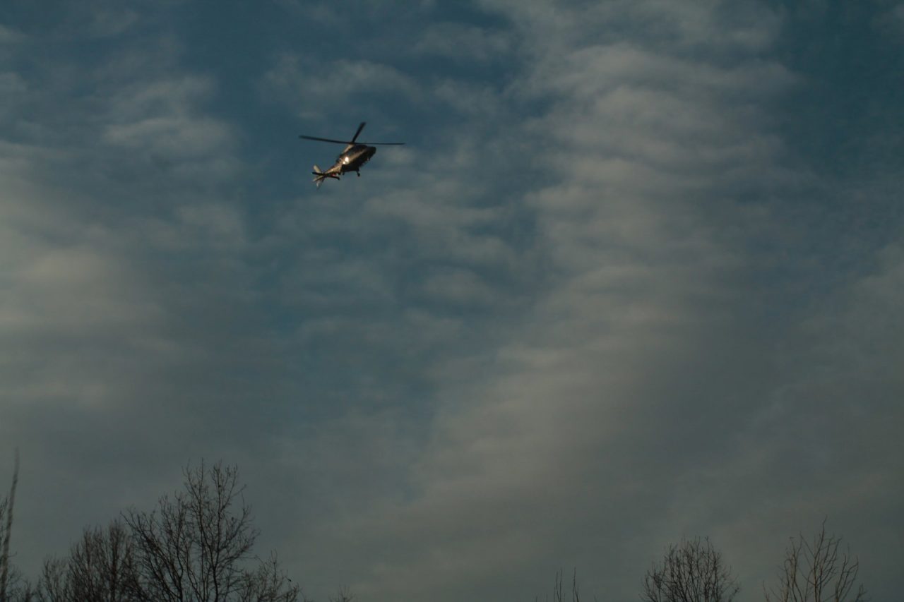 Elicottero dei Carabinieri nei cieli di Pioltello e Rodano