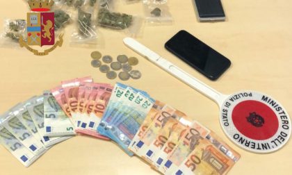 "Market della droga", arresto e denuncia della Polizia