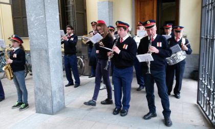 La banda di Carugate fa la magia: un concerto tutti insieme... da casa
