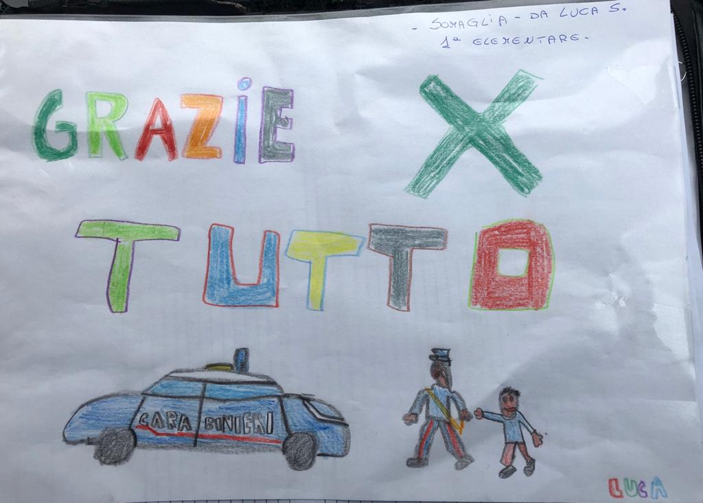 Coronavirus, il disegno del bambino per ringraziare i carabinieri