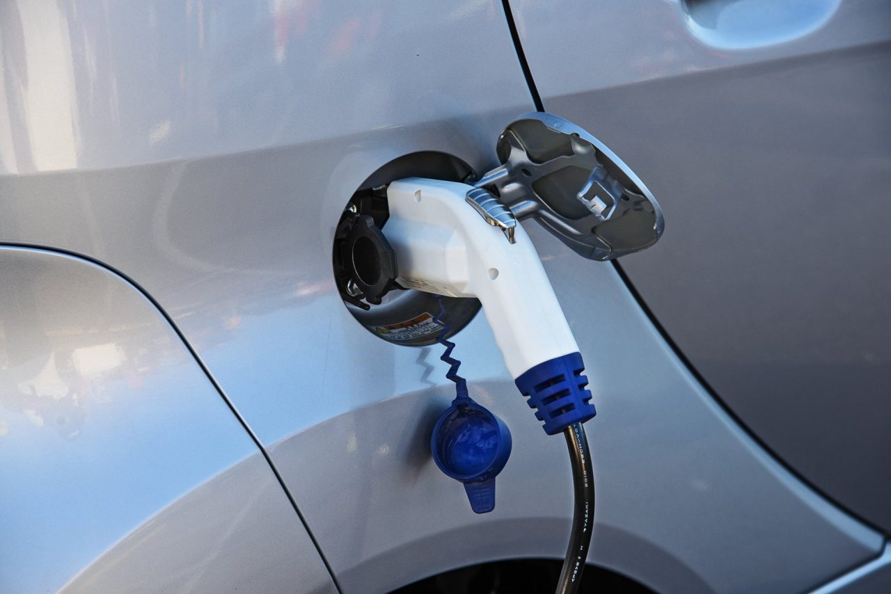 Auto elettriche: le migliori 3 del momento