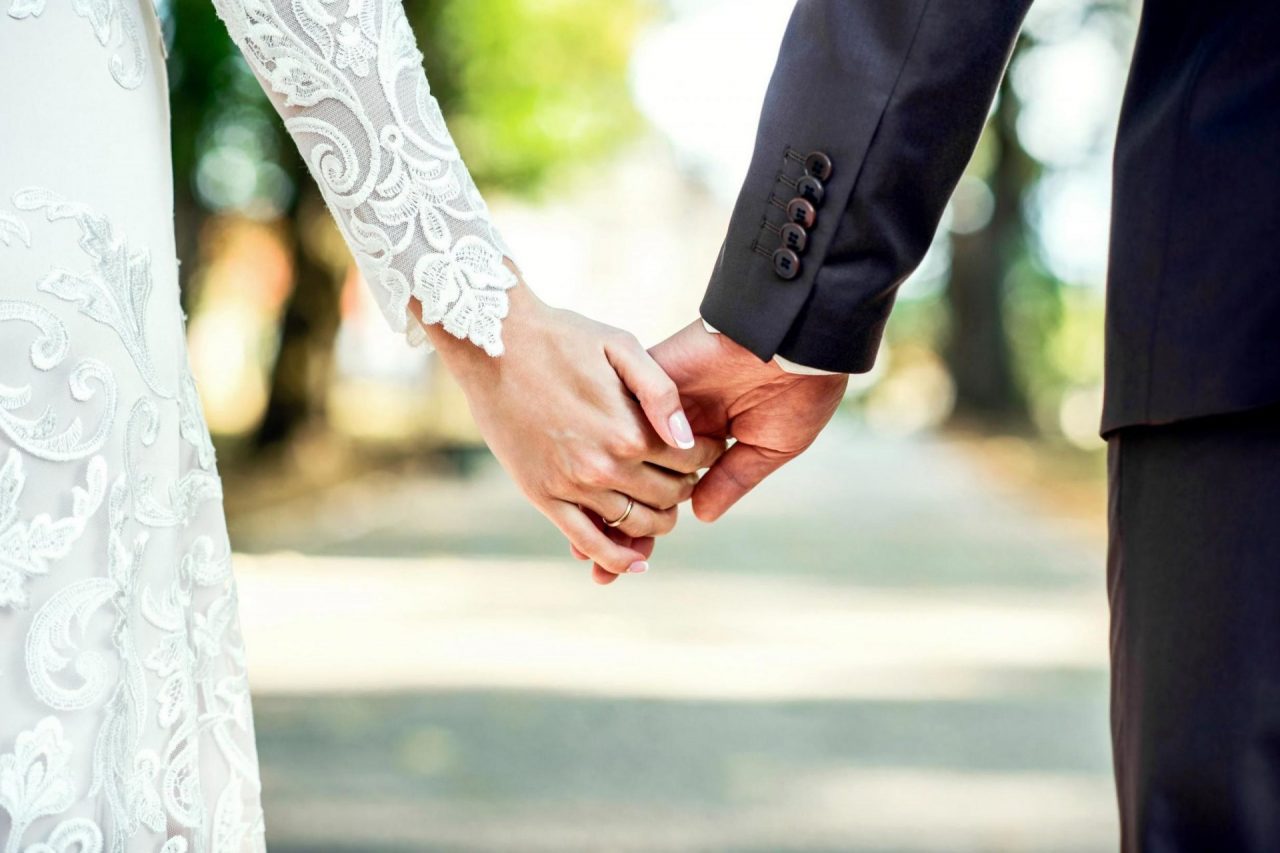 Da Cologno Monzese a Messina per un matrimonio. Parroco siciliano in quarantena