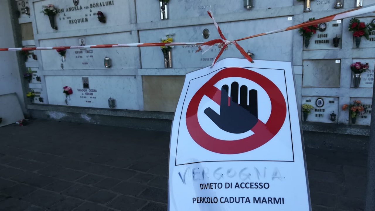 Sistemare la parte inagibile del cimitero di Cambiago costerà 300mila euro FOTO