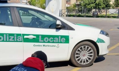 Falò nell’ex area industriale, indaga la Polizia Locale