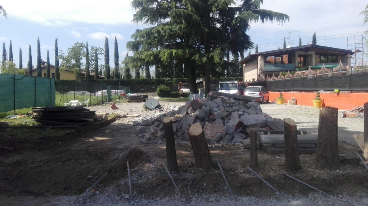 Famiglia sinti porta il Comune in Tribunale