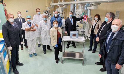 Un nuovo respiratore donato dai Lions all'ospedale Uboldo di Cernusco
