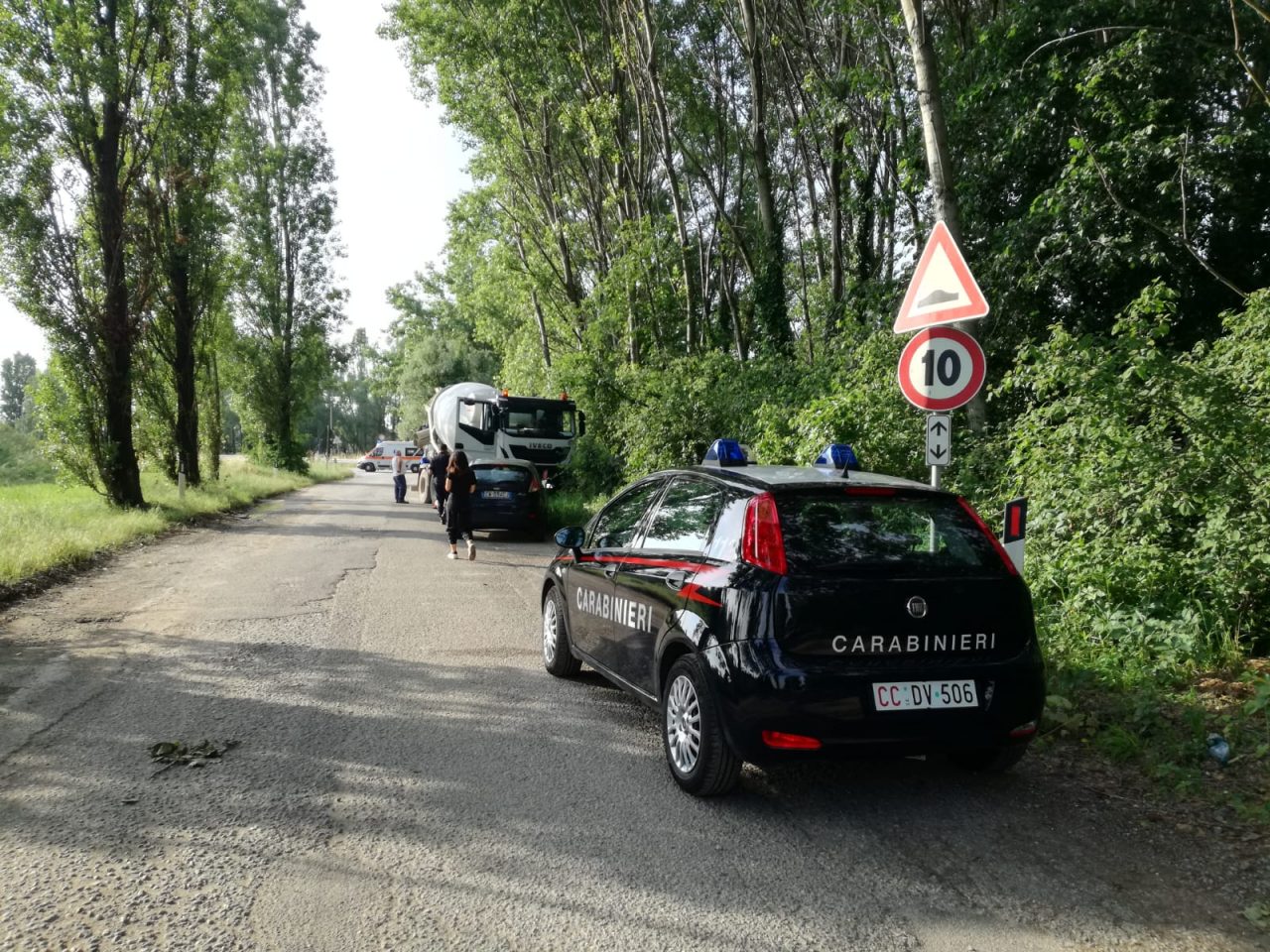 Malore alla guida del Tir, muore cinquantenne FOTO
