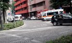 Prende la scossa durante il trasloco e finisce in ospedale