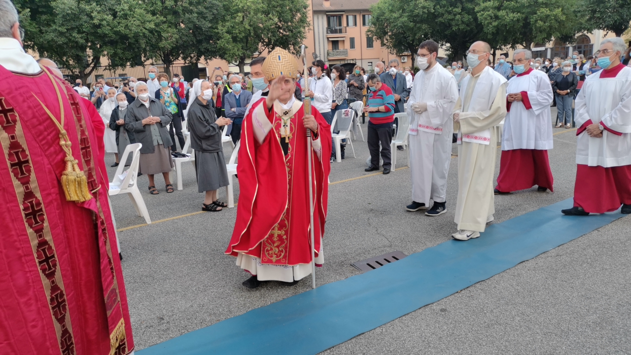 cernusco sul naviglio messa arcivescovo mario delpini in oratorio sacer