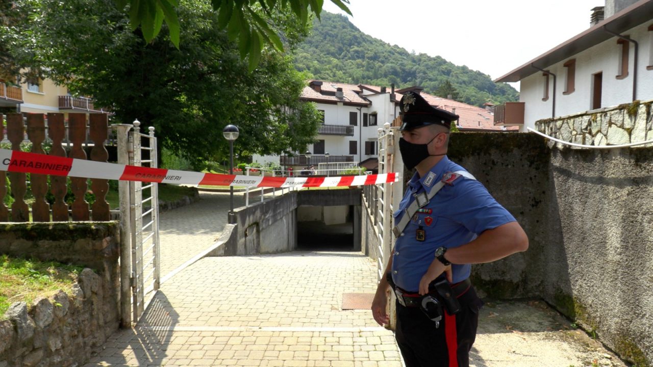 Padre uccide i due figli dopo aver mandato un messaggio alla moglie FOTO