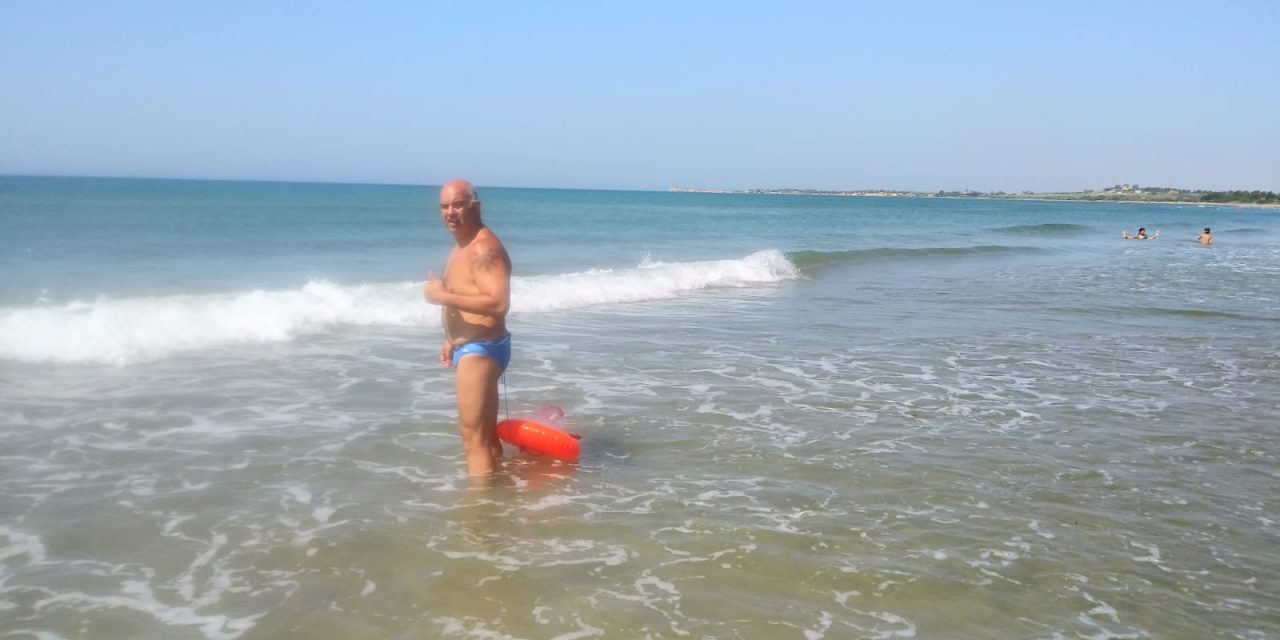 Nuotatore di Cassano mette in vendita le sue bracciate per i bimbi affetti da malattie oncologiche