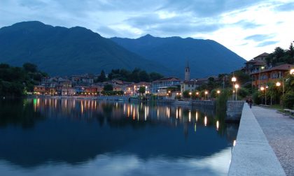 Alla scoperta di piccoli tesori nascosti tra il blu del lago e l’azzurro del cielo