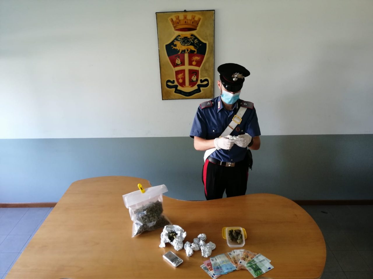 La sua casa era base di spaccio, arrestato un 25enne insospettabile di Melzo