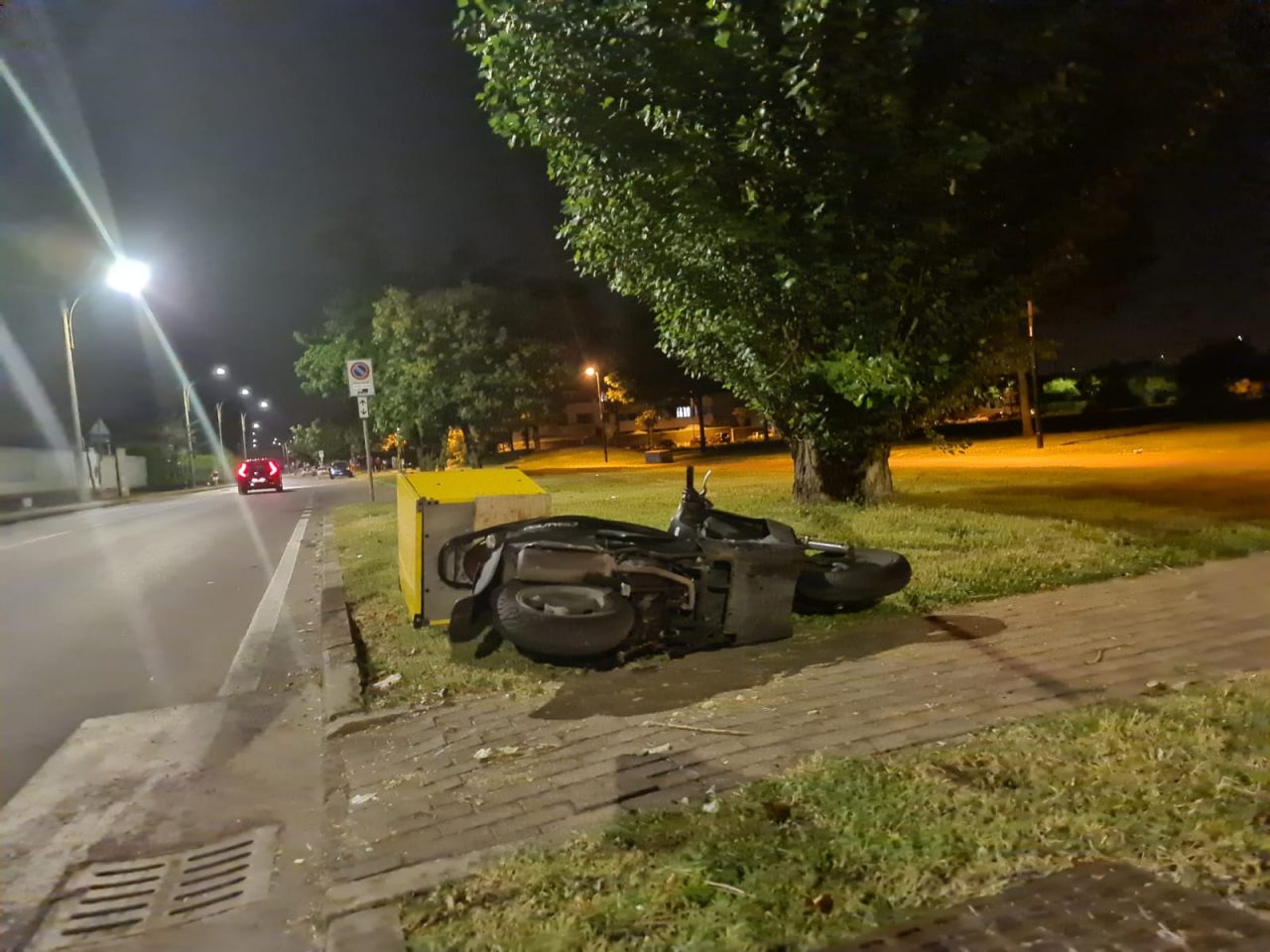 Quindicenne in ospedale per aver alzato troppo il gomito