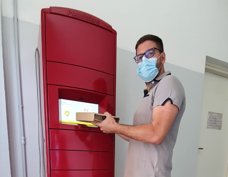 Un ufficio postale hi-tech nella Candy