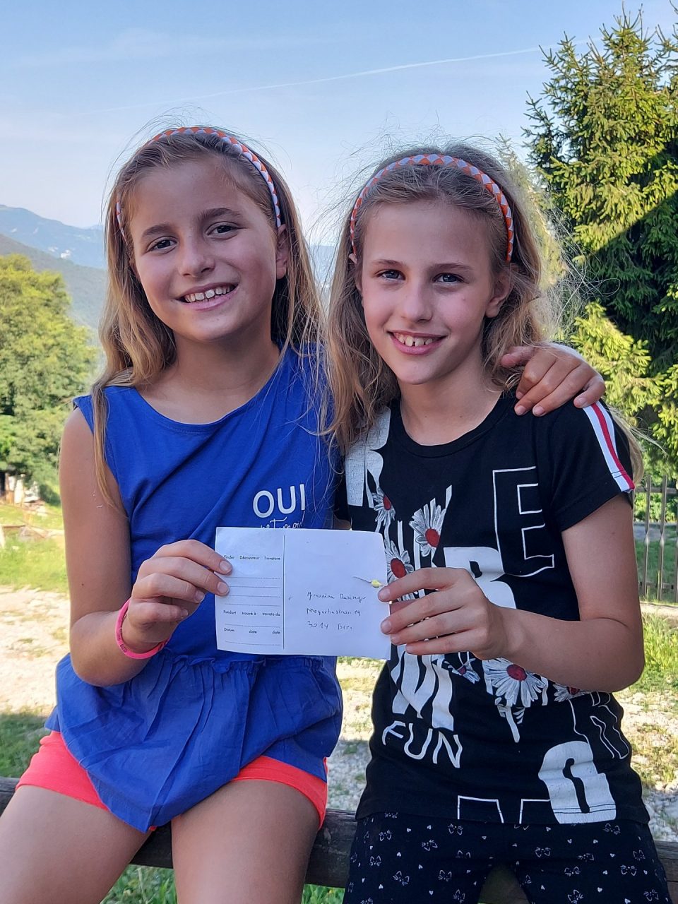 Un messaggio d’amore in volo per 250 chilometri, dalla Svizzera alle mani di una ragazzina di Cassina