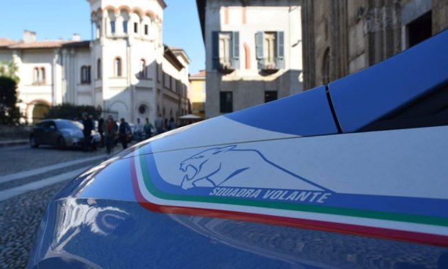 Al supermercato senza mascherina, invitato ad indossarla dà in escandescenze