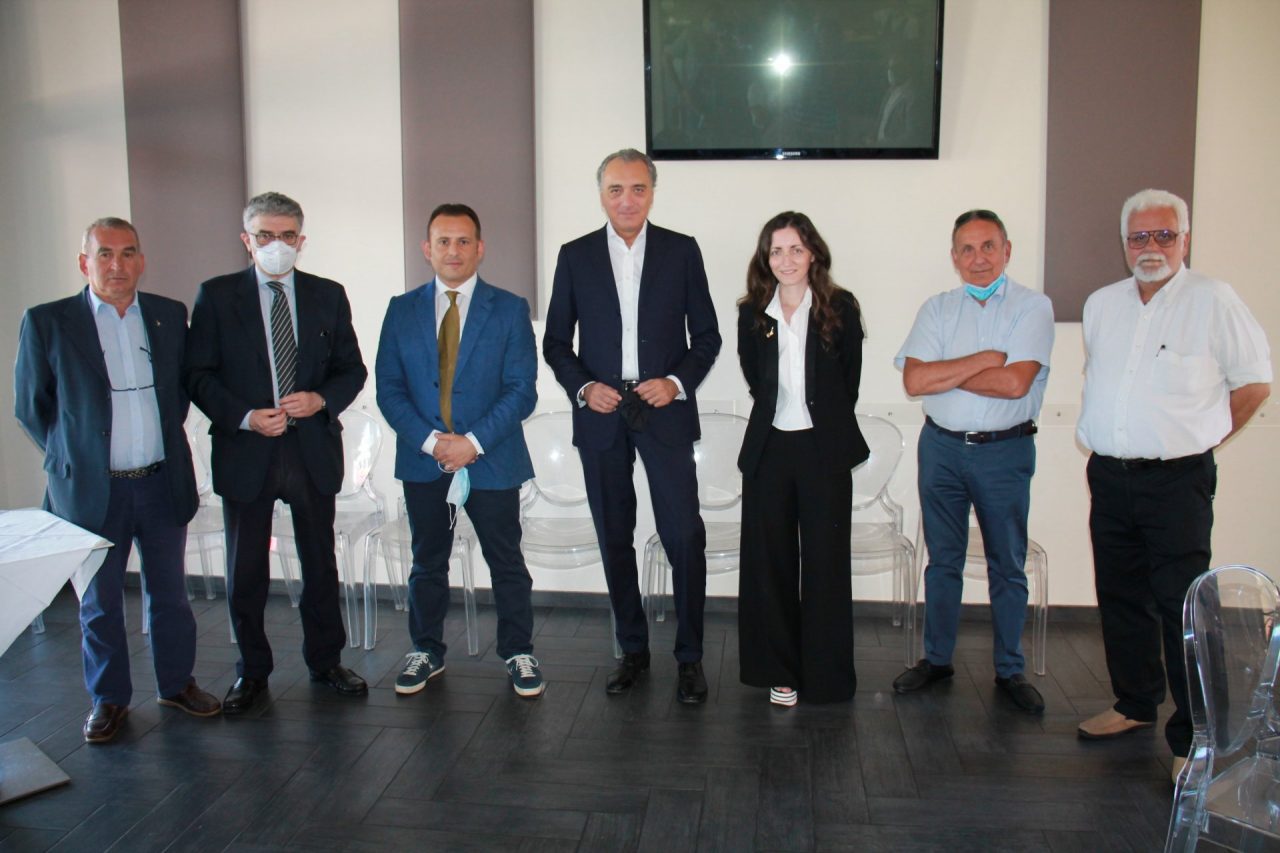 Fratelli d’Italia e Lega uniti per le elezioni e nel portare il sindaco di Segrate davanti al prefetto