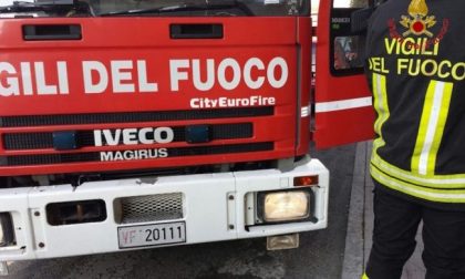 Incendio in una palazzina a Cernusco sul Naviglio, arrivano i Vigili del fuoco