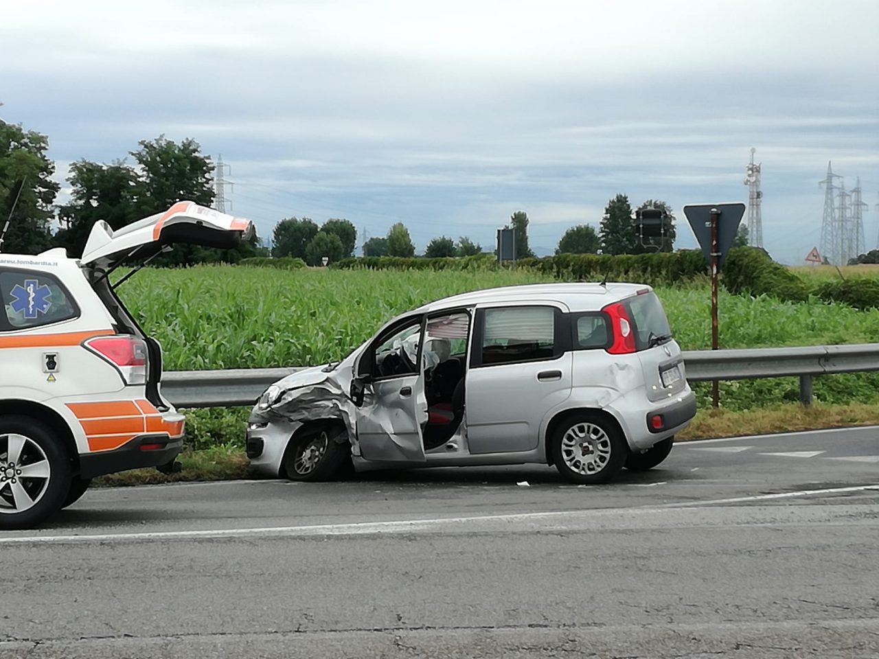 Scontro tra due auto