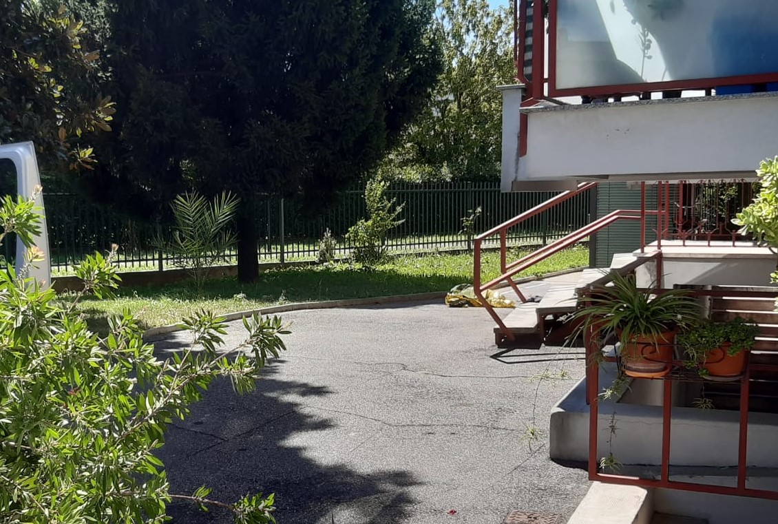 Muore un 24enne a Segrate. Mistero sulle cause