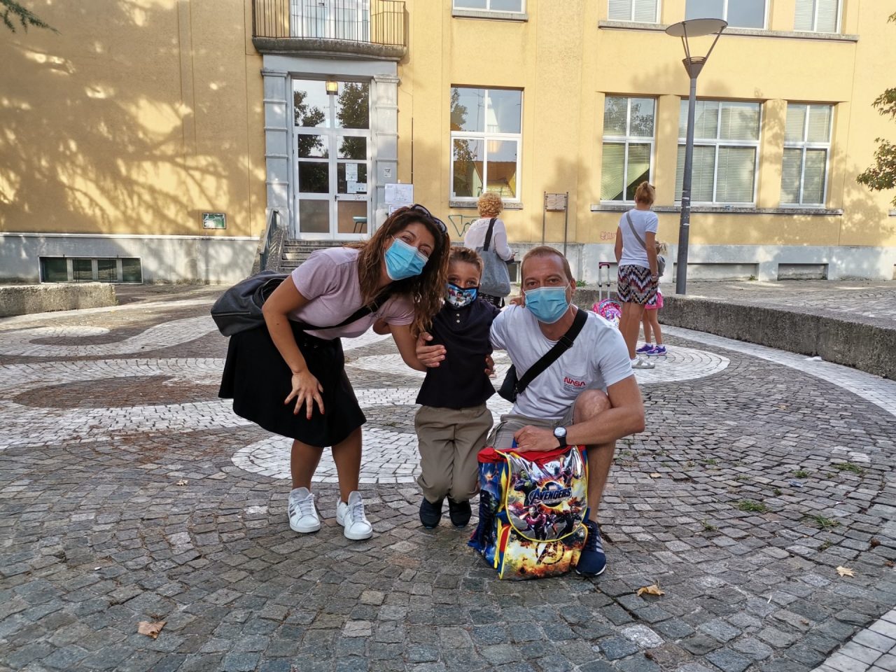cernusco sul naviglio primo giorno di scuola scuola primaria manzoni