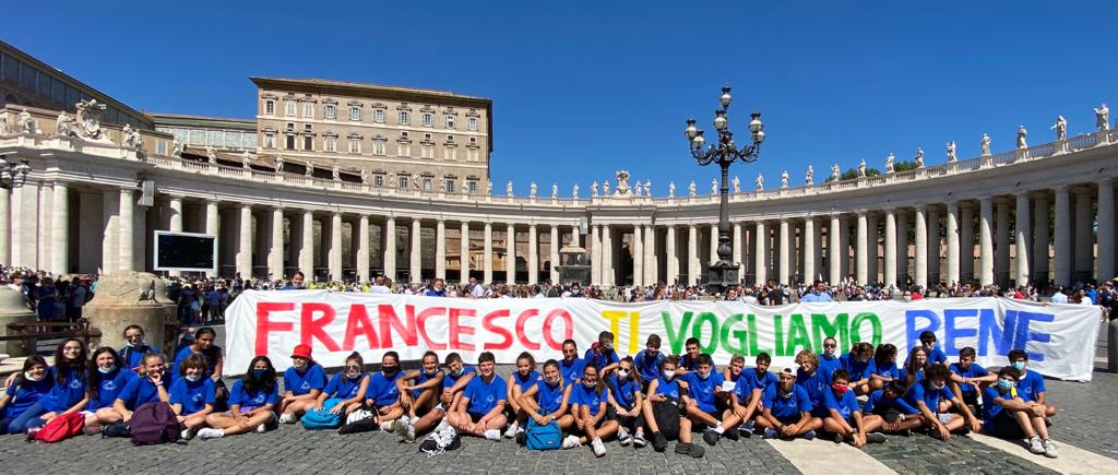 Il saluto di Papa Francesco ai quattordicenni di Cernusco sul Naviglio