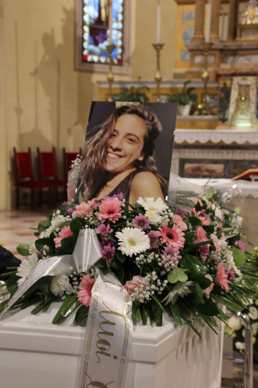 La “guerriera” Asia Pipitone sconfitta dalla malattia a soli 16 anni