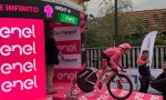 Giro d'Italia a Cernusco, vince Tao Geoghegan Hart FOTO E VIDEO