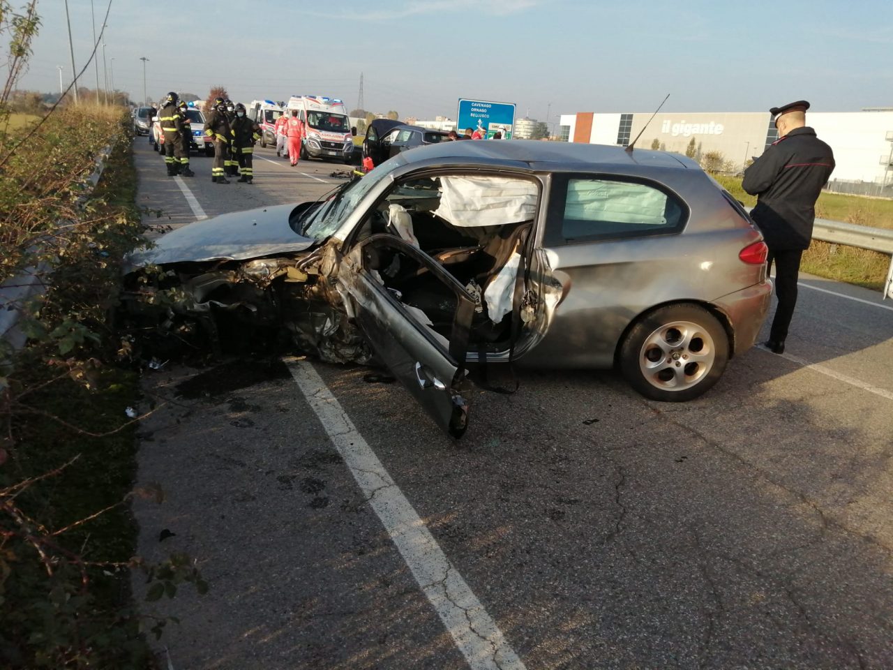 Incidente frontale a Cambiago FOTO