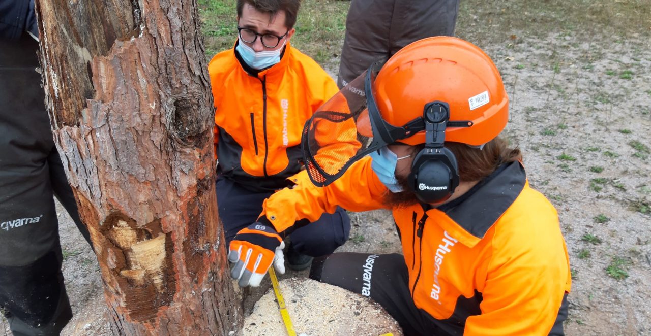 Tute gialle da tutta la Martesana a lezione di emergenza a Cassina de’ Pecchi