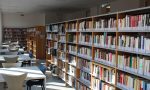 Oltre seicento libri della biblioteca al macero, la questione in Consiglio comunale