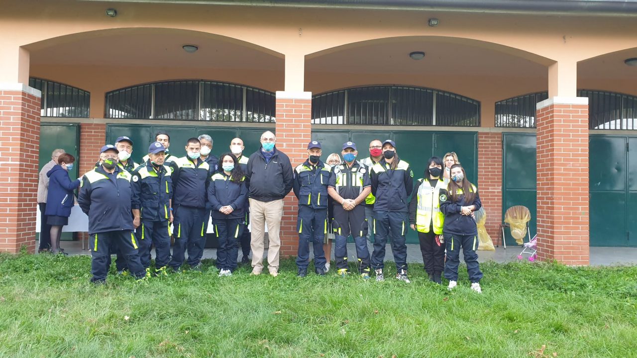 “Sarti solidali”, volontari e Protezione Civile: il grande “grazie” di Grezzago FOTO