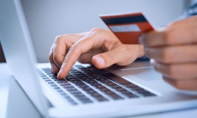 Finti operatori delle Poste le svuotano il conto