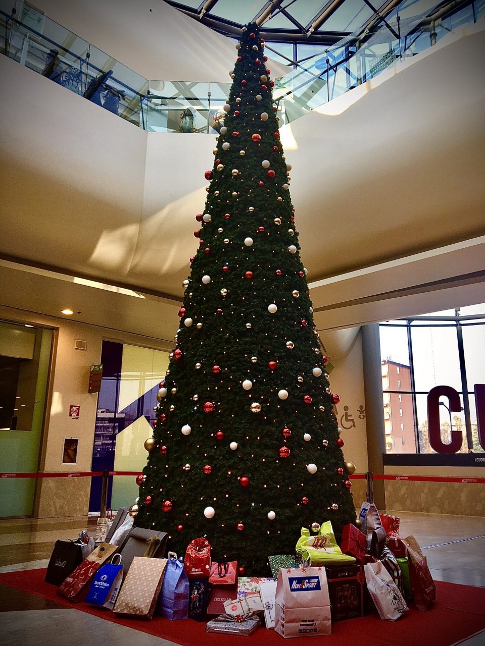 natale galleria borromea