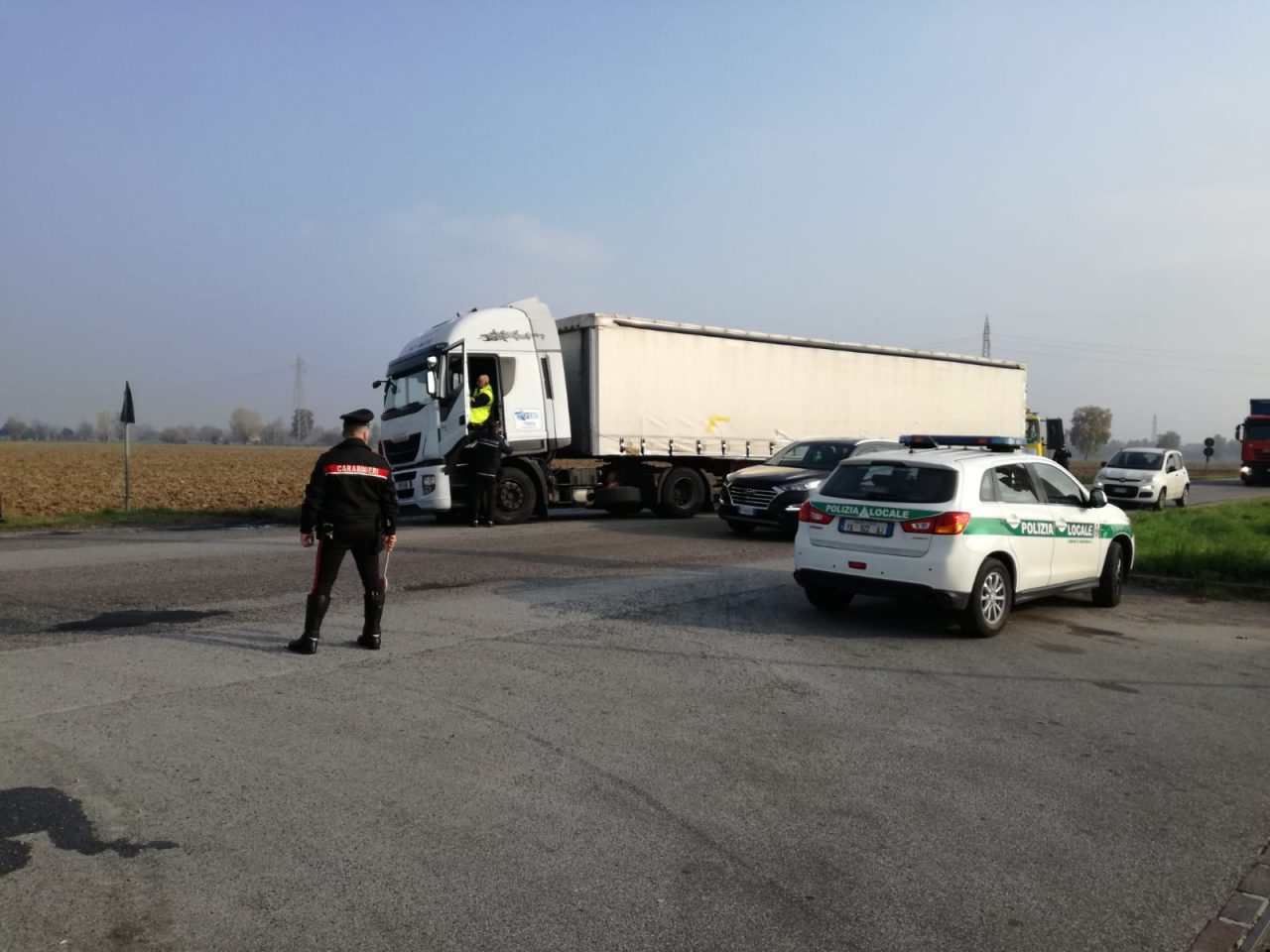 Scontro auto-Tir sulla Cerca FOTO