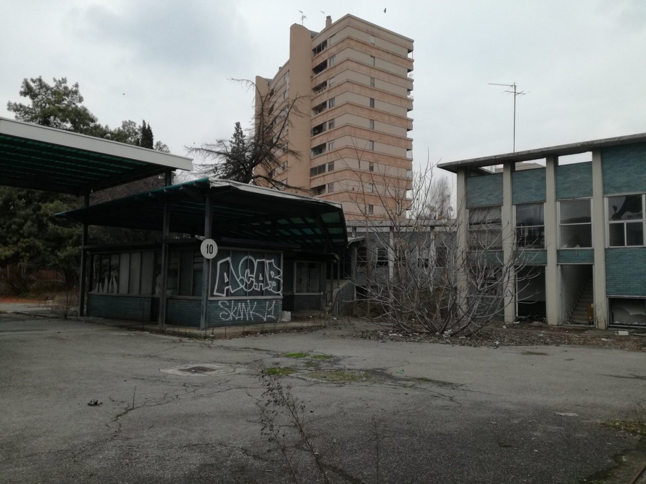 Addio amianto e abbandono: l’area ex Torriani venduta all’asta