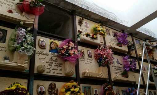 A Cologno Monzese morire diventa un “lusso”