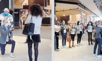 Proposta di matrimonio in galleria all’Oriocenter