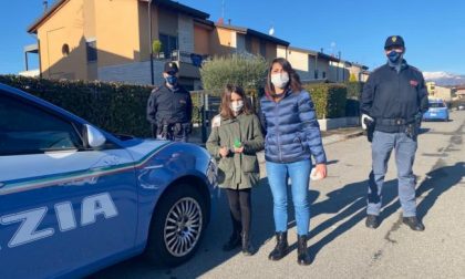 La letterina di Giada vola fino a Bergamo e i regali li porta la Polizia FOTO