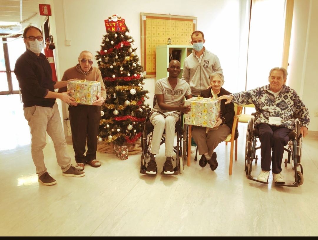 A 47 anni è il più giovane degente dell’Rsa di Trezzo sull’Adda
