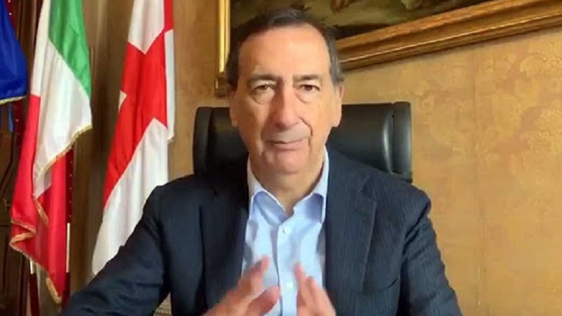 Beppe Sala si ricandida a sindaco di Milano: l’annuncio ufficiale dopo gli Ambrogini