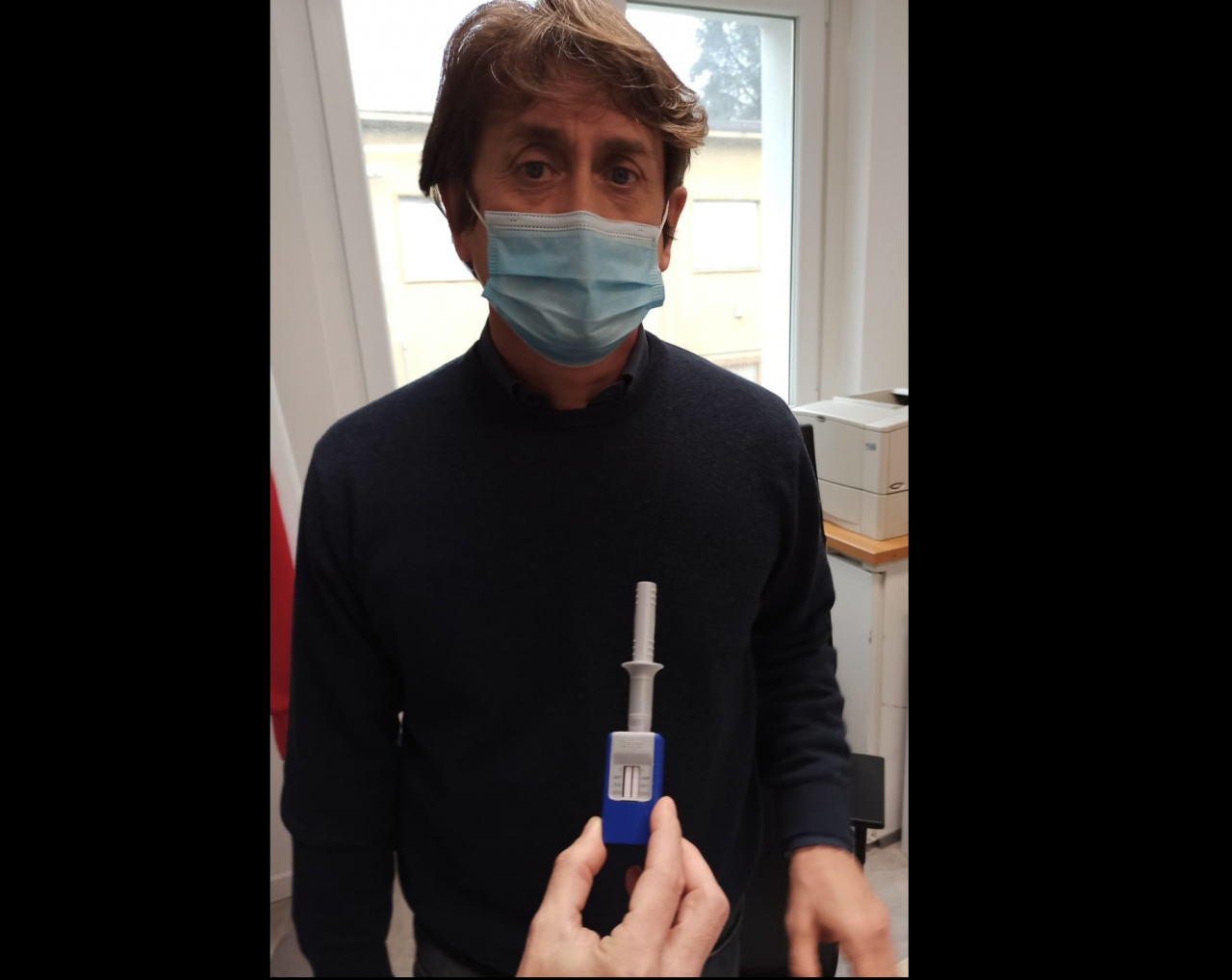 Il sindaco di Cologno fa il test antidroga: “Negativo, promessa mantenuta”