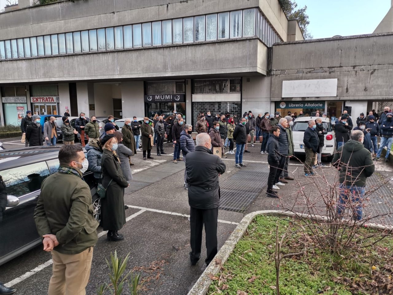 cernusco sul naviglio libreria altaforte