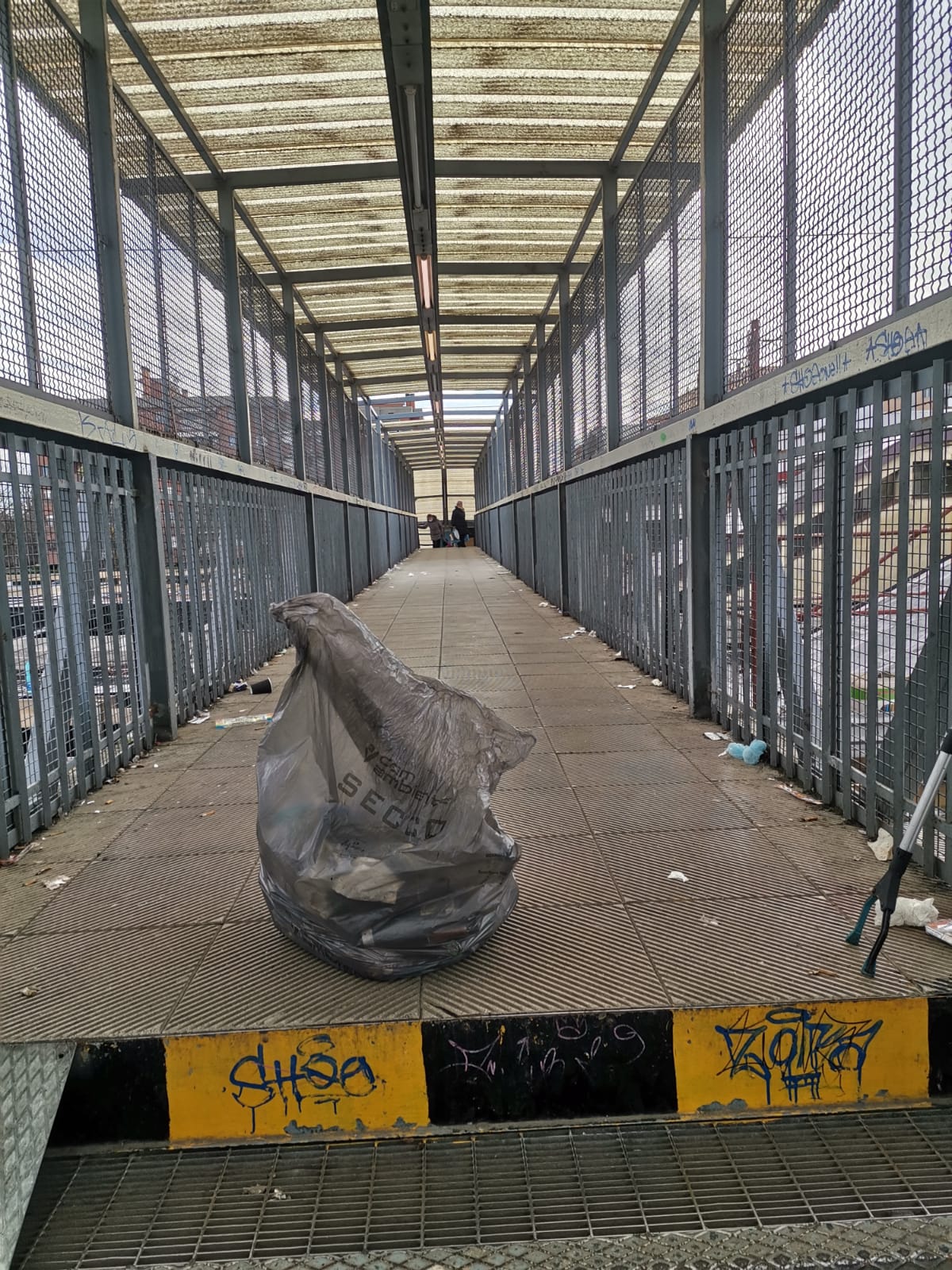 gorgonzola Kristian El Dosoky ripulisce la città dai rifiuti per amore dell'ambiente