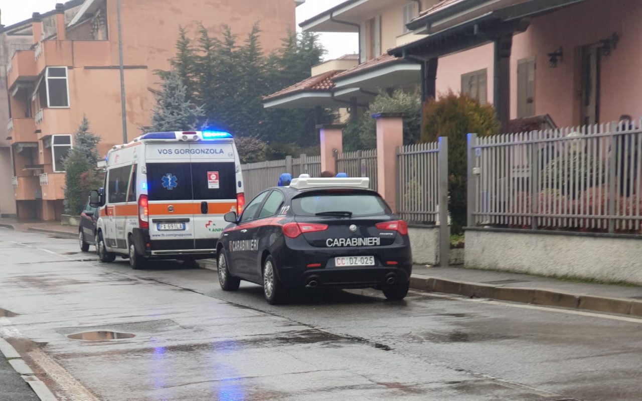 Tentano la truffa, ma vengono scoperti. Aggrediscono la vittima con pugni e spray urticante