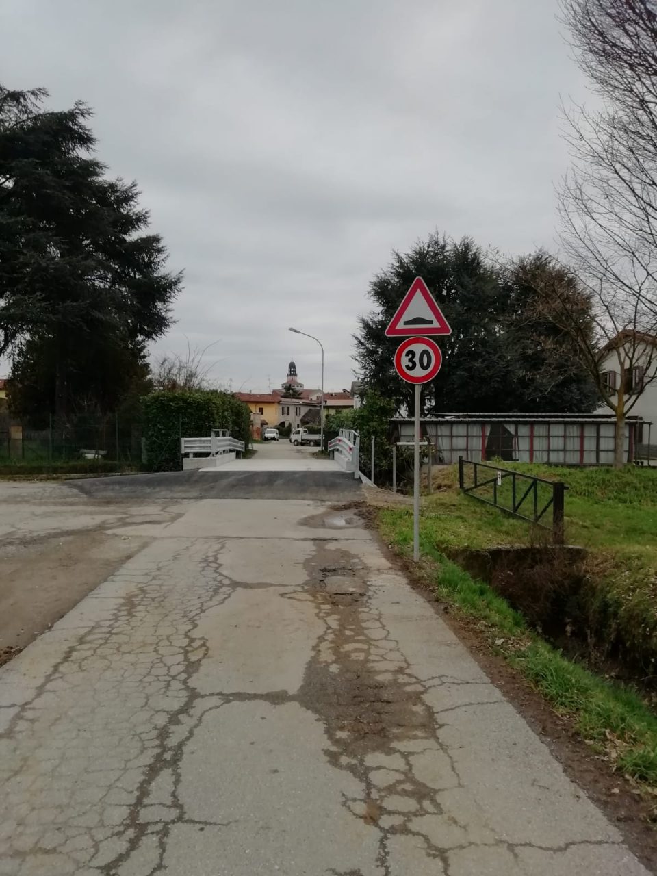 Riaperto al traffico il ponte di via Orobona a Bellinzago
