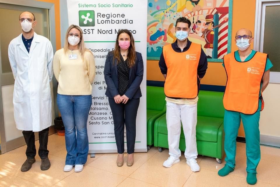 Sieri anti-Covid a persone estremamente fragili, assessore regionale visita Centro vaccinale