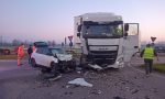 Incidente tra auto e camion sulla Sp14: ferito un 21enne