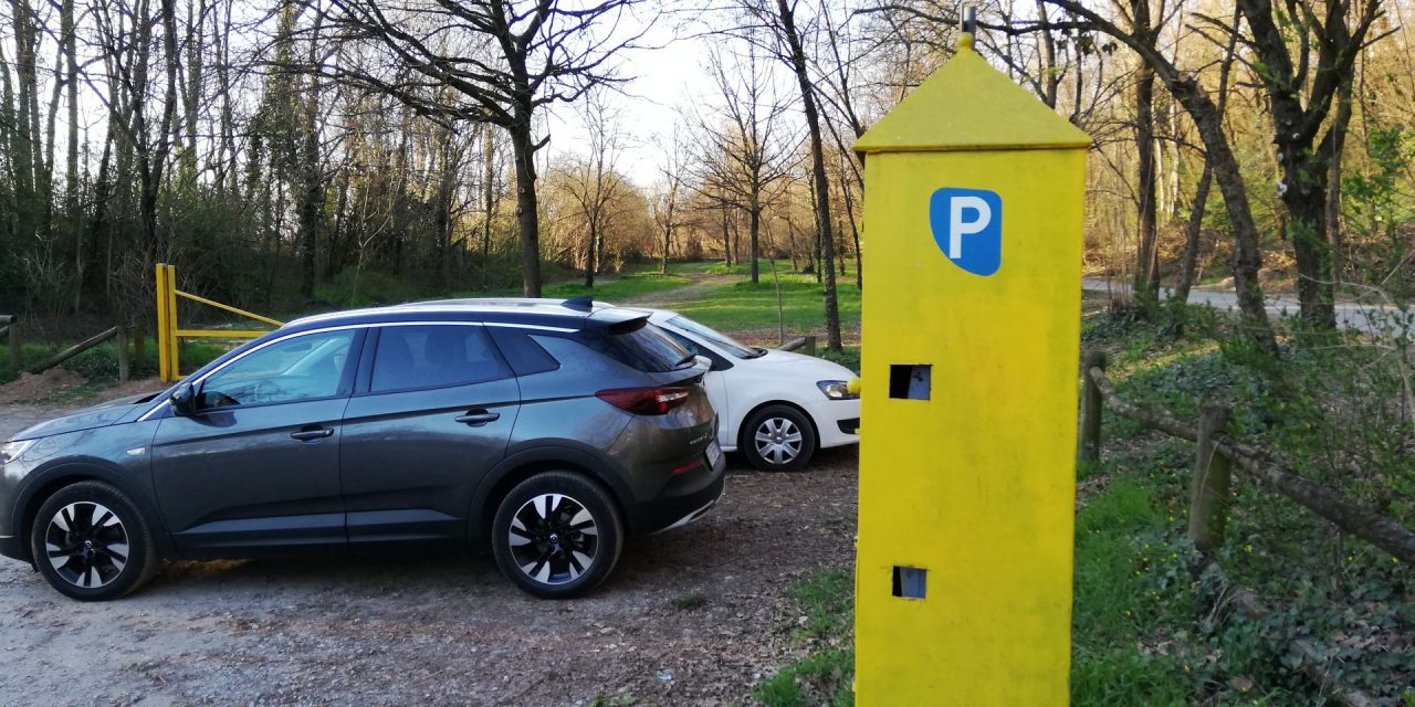 Il parcheggio della penisola dell’Adda diventa a pagamento